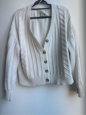 cupcakes & cashmere Cream Cable-Knit Button Cardigan
